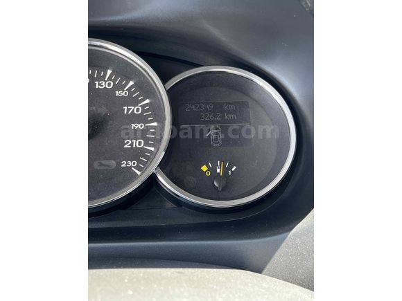 Sahibinden Renault Megane 1.5 dCi Expression 2011 Model 