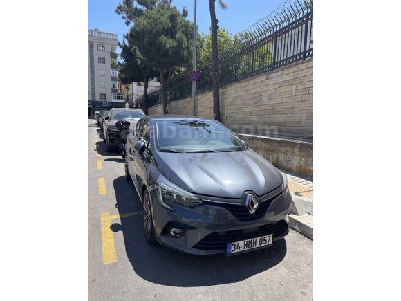Sahibinden Renault Clio 1.0 TCe Icon 2020 Model  69.000 km Gri (titanyum)