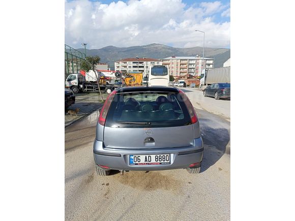 Sahibinden Opel Corsa 1.0 Essentia 2004 Model