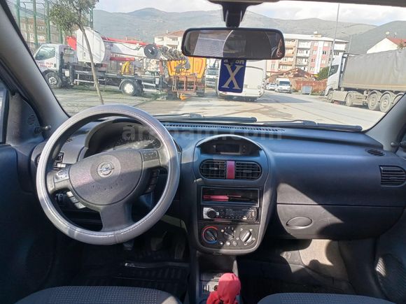 Sahibinden Opel Corsa 1.0 Essentia 2004 Model