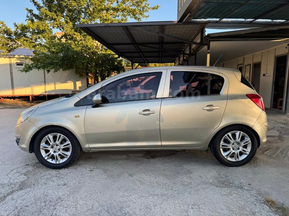 Galeriden Opel Corsa 1.3 CDTI Enjoy 2008 Model Balıkesir