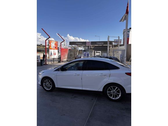 Sahibinden Ford Focus 1.6 Ti-VCT Trend X 2015 Model 