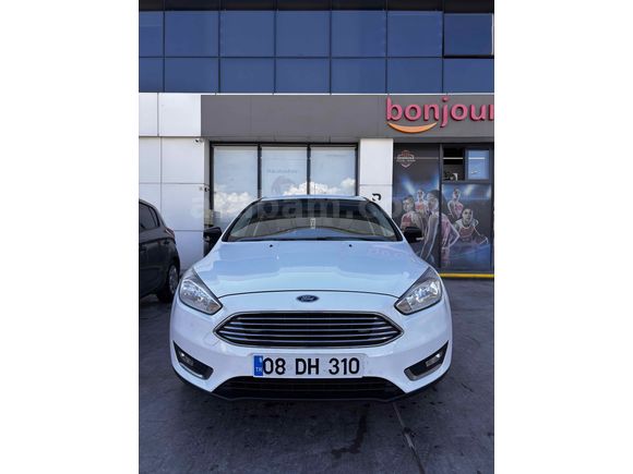 Sahibinden Ford Focus 1.6 Ti-VCT Trend X 2015 Model 