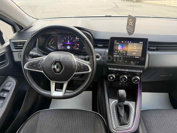  HATASIZ BOYASIZ Renault Clio 1.0 TCe Icon 2023 Model 