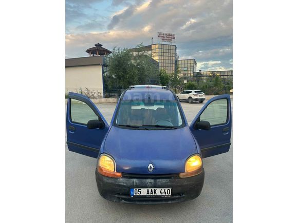 OTOMOBİL RUHSATLI HATASIZ KANGOO