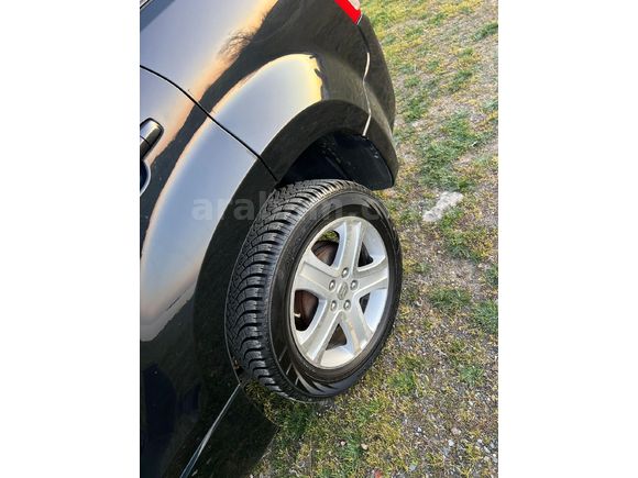 Sahibinden Suzuki Grand Vitara 1.9 DDiS 2007 Model  340.000 km Siyah