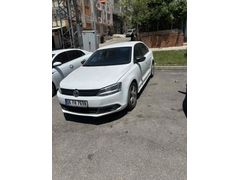 Sahibinden Volkswagen Jetta 1.6 TDi Comfortline 2014 Model  297.000 km Beyaz