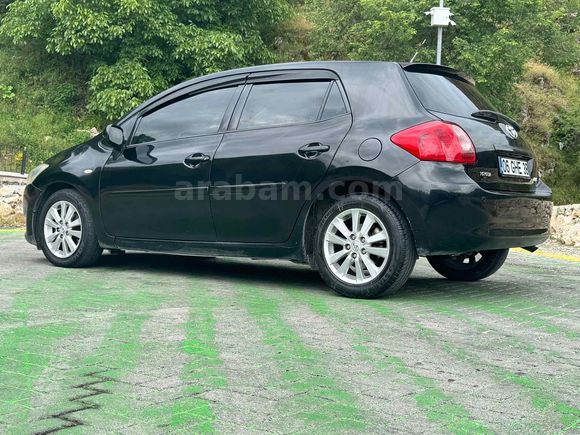 Sahibinden Toyota Auris 1.4 D-4D Elegant 2009 Model 