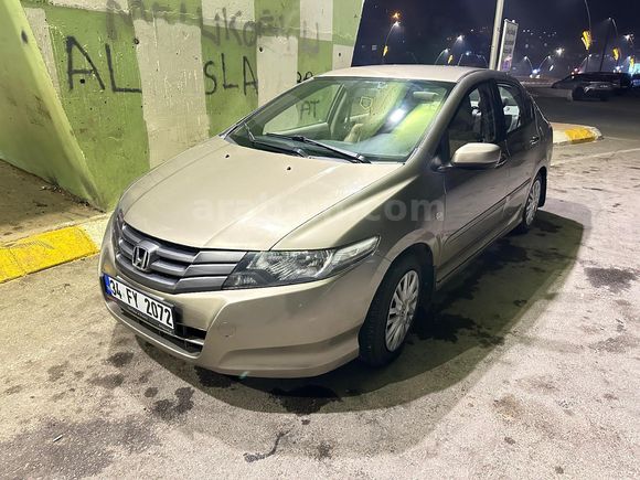 Sahibinden Honda City 1.4 LS 2009 Model