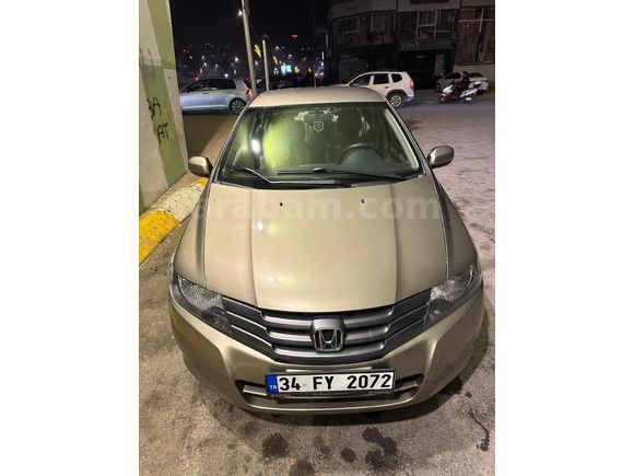 Sahibinden Honda City 1.4 LS 2009 Model