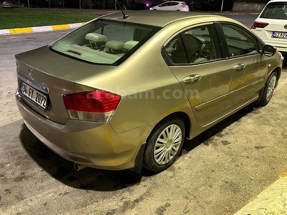 Sahibinden Honda City 1.4 LS 2009 Model