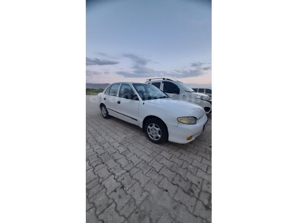 Sahibinden Hyundai Accent 1.5 GLS 1998 Model
