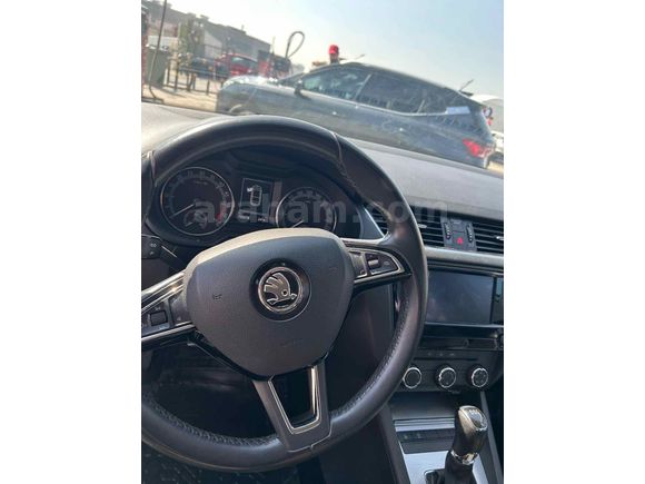 Sahibinden Skoda Octavia 1.6 TDI Optimal 2018 Model 