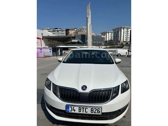 Sahibinden Skoda Octavia 1.6 TDI Optimal 2018 Model 