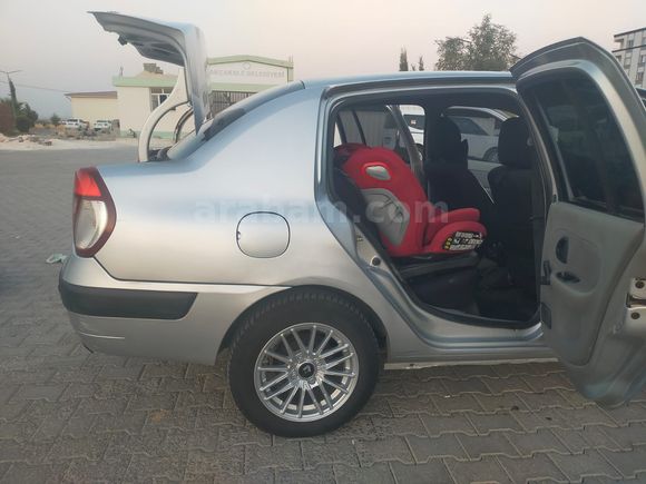 Memurdan Renault Clio 1.5 dCi Alize 2006 Model