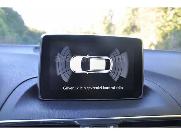 Özel plakalı Mazda 3 1.5 SkyActive-G Power 2015 