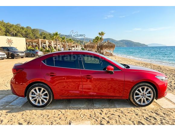 Özel plakalı Mazda 3 1.5 SkyActive-G Power 2015 