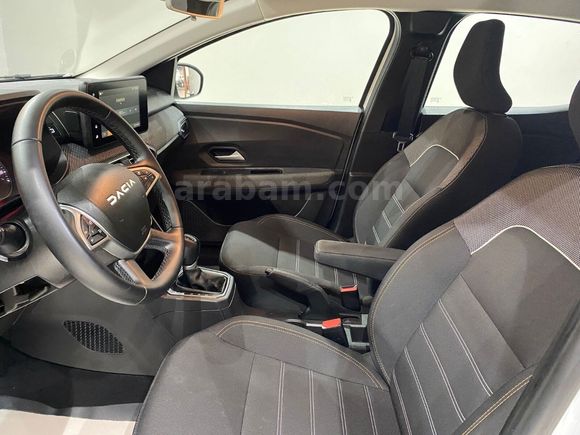 otomobil Dacia Sandero Stepway 1.0 TCE Expression CVT