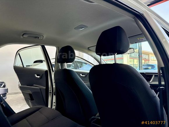 İLK ELDEN HATASIZ KİA RİO OTOMATİK YETKİLİ BAKIMLI