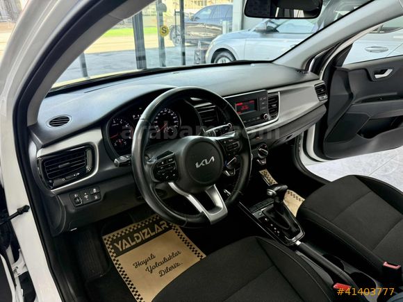 İLK ELDEN HATASIZ KİA RİO OTOMATİK YETKİLİ BAKIMLI
