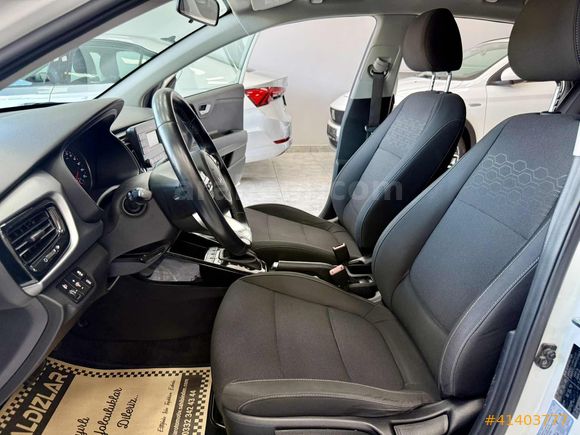 İLK ELDEN HATASIZ KİA RİO OTOMATİK YETKİLİ BAKIMLI
