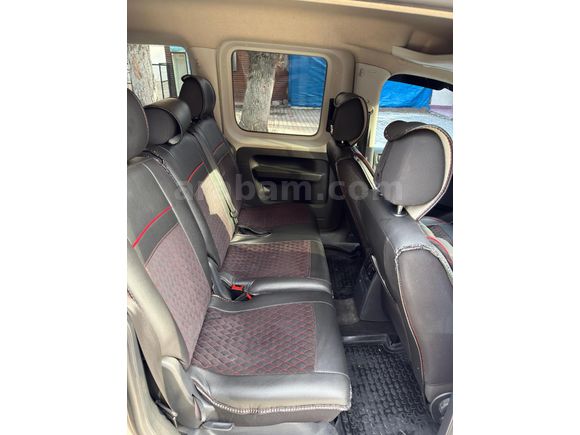 Galeriden Volkswagen Caddy 2.0 TDI Exclusive 2016 Model Afyonkarahisar