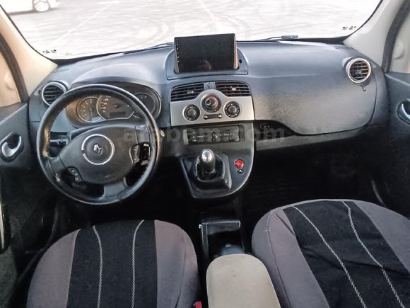 Sahibinden Renault Kangoo Express 1.5 dCi Expression 2012 Model  278.000 km Beyaz