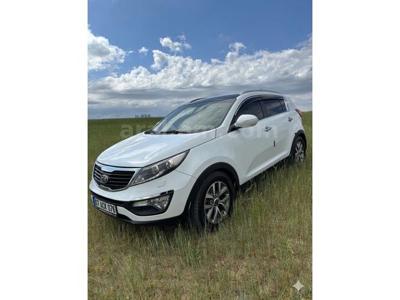Sahibinden Kia Sportage 1.6 GDI Premium 2014 Model  121.000 km Beyaz