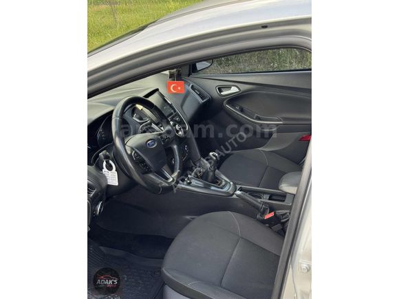 |2017 - FORD FOCUS - DÜŞÜK KM - EMSALSİZ TEMİZLİK |