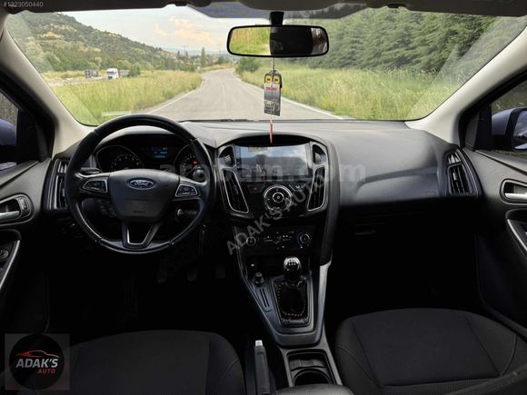 |2017 - FORD FOCUS - DÜŞÜK KM - EMSALSİZ TEMİZLİK |