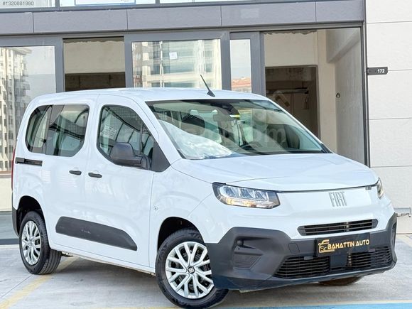 2025 FİAT DOBLO 1.2 PURETECTH EASY HATASIZ BOYASIZ SIFIR ARAÇ