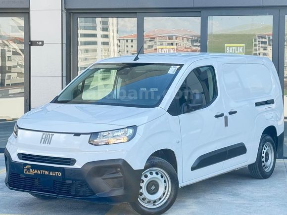 2025 FİAT DOBLO CARGO 1.5 BLUEHDİ MAXİ HATASIZ SIFIR ARAÇ
