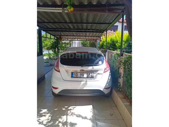 Sahibinden Ford Fiesta 1.4 Titanium 2015 Model