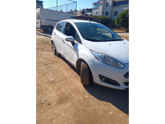 Sahibinden Ford Fiesta 1.4 Titanium 2015 Model