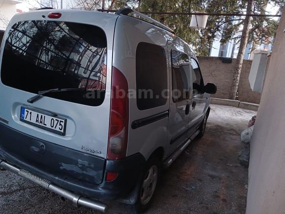 Sahibinden Renault Kangoo 1.4 RTE 2001 Model