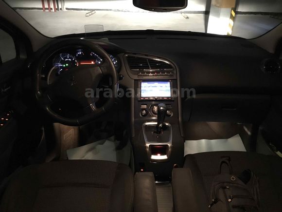 Sahibinden Peugeot 5008 1.6 HDi Premium Pack 2010 Model  266.000 km Mavi