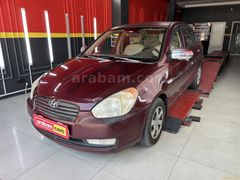 Galeriden Hyundai Accent Era 1.5 CRDi-VGT Team 2009 Model Sakarya 231.530 km Bordo