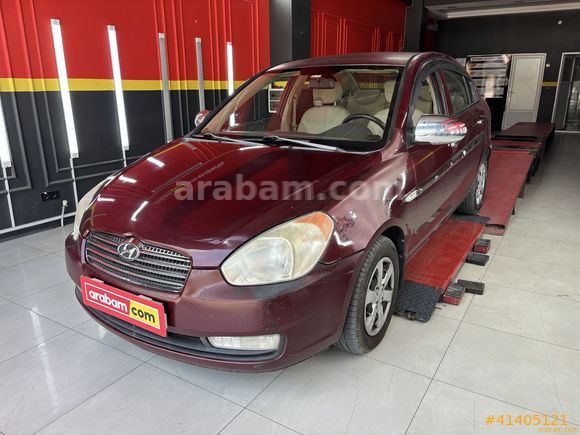Galeriden Hyundai Accent Era 1.5 CRDi-VGT Team 2009 Model Sakarya 231.530 km Bordo