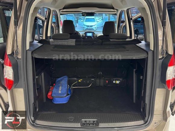 POLAT'TAN 2022 MODEL FORD COURİER TİTANİUM PLUS FUL+FULL SERİSİ