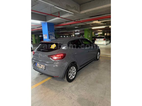 Acil Sahibinden Renault Clio 1.0 SCe Joy 2021 Model 