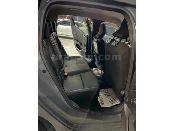 Acil Sahibinden Renault Clio 1.0 SCe Joy 2021 Model 