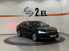 İNCAR GROUPTAN /2025 SKODA SÜPER B 1.5MHEV PRESTİGE / HATASIZ