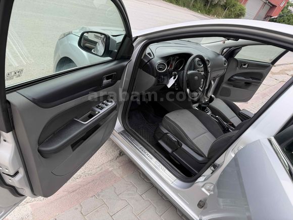 Galeriden Ford Focus 1.6 TDCi Collection 2011 Model Adana