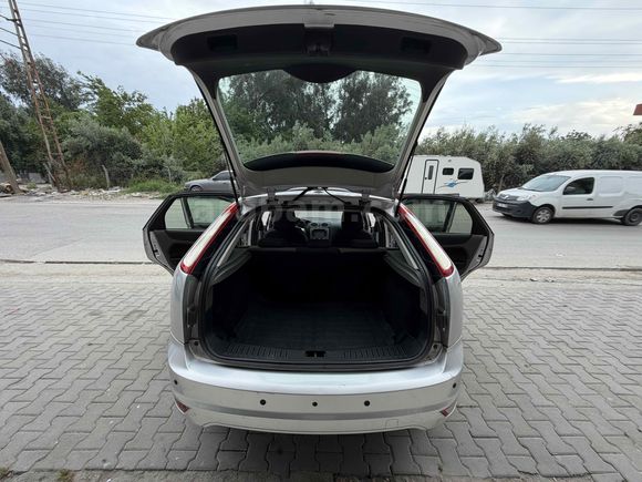 Galeriden Ford Focus 1.6 TDCi Collection 2011 Model Adana