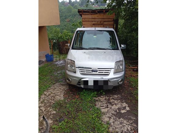 Sahibinden Ford Tourneo Connect 110PS 2011 Model