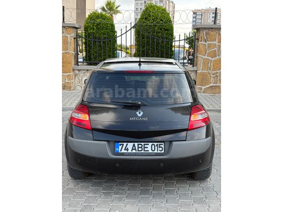 2009 MODEL OTOMATİK VİTES CAM TAVANLİ HATASİZ