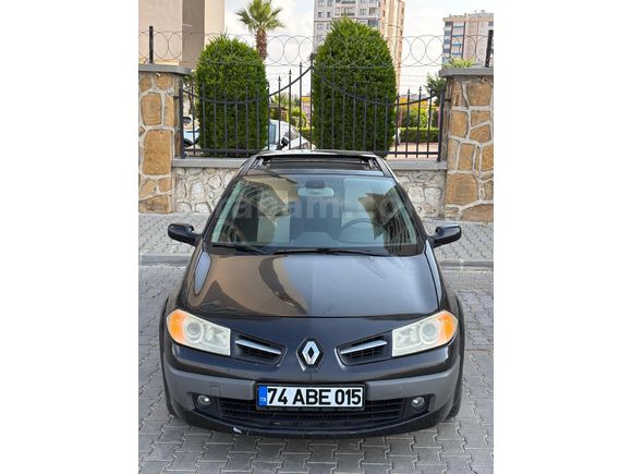 2009 MODEL OTOMATİK VİTES CAM TAVANLİ HATASİZ