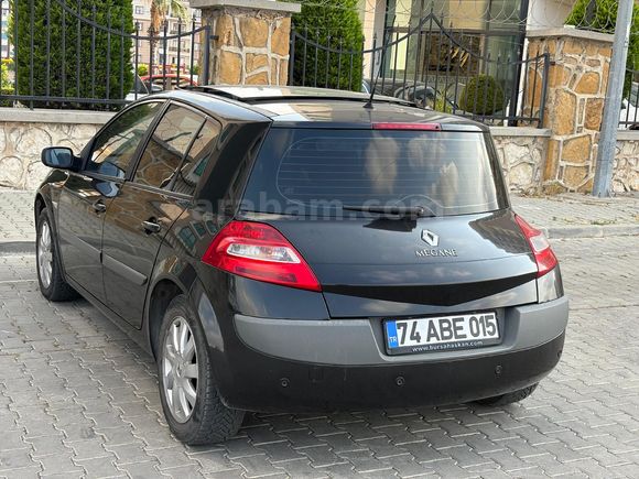 2009 MODEL OTOMATİK VİTES CAM TAVANLİ HATASİZ