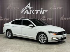 AKTİF den 2019 YENİ PASSAT 1.6 TDI BUSİNESS DSG CAM TAVAN FULL..