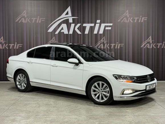 AKTİF den 2019 YENİ PASSAT 1.6 TDI BUSİNESS DSG CAM TAVAN FULL..